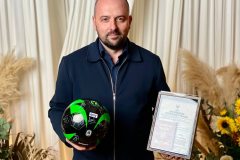 590171935_24514460901562225_7947884349815536064_n