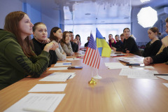 головна-лідерство-серія