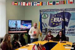 585617133_1922678885294373_3444348019770488079_n