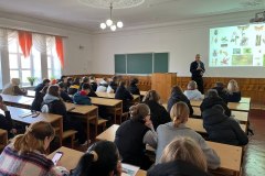 photo_5206505243825344136_y