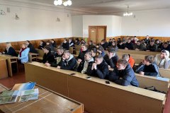 photo_5206505243825344139_y