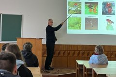 photo_5206505243825344143_y