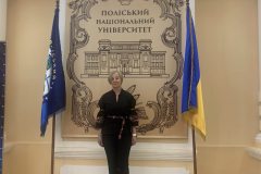 IMG-b6124bba8a16ba39c2ef9186be23a379-V