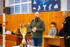 photo_5287504079305248282_y