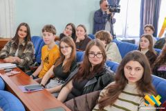 головна-школа-місцевого