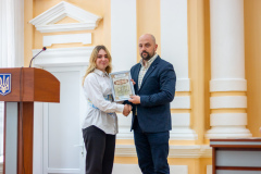 головна-економіка