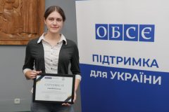 ГОЛОВНА-РОКСОЛАНА