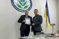 590754676_2041045403364455_8024326708988317584_n