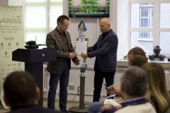 599656888_1484431696621072_2579164287875738075_n