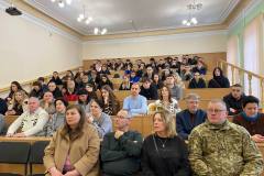 photo_5287504079305248561_y