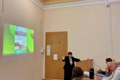 photo_5287504079305248566_y