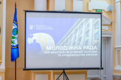 2025-05-20-12.06.04