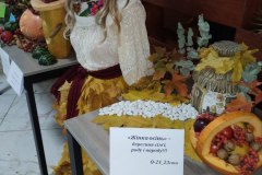 photo_5465594447258583739_y