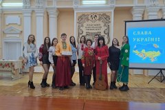 photo_5472254283677304291_y