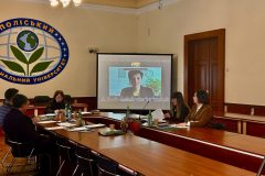 0-02-04-2ff9ba64f5bca42f2fe3347efb5ace874bf5de74d6fb5f0be9d4145b17fbe18f_924b37505263dc1f